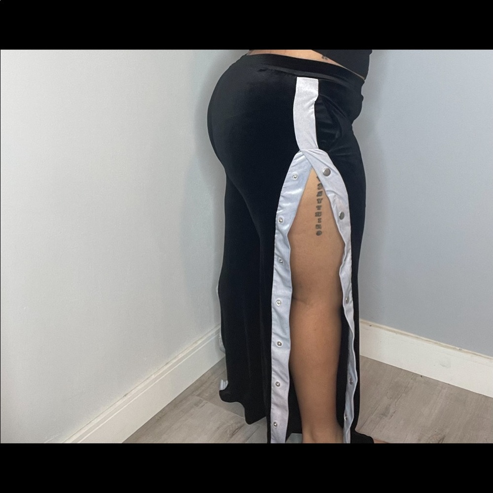 Button up straight leg paints